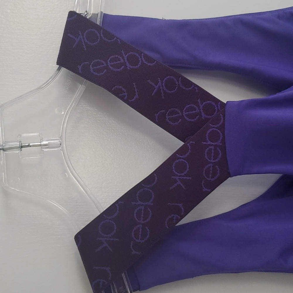 Reebok Women’s Tank Top M Purple Racerback Activewear Shelf Bra Gym Workout - Picture 4 of 5